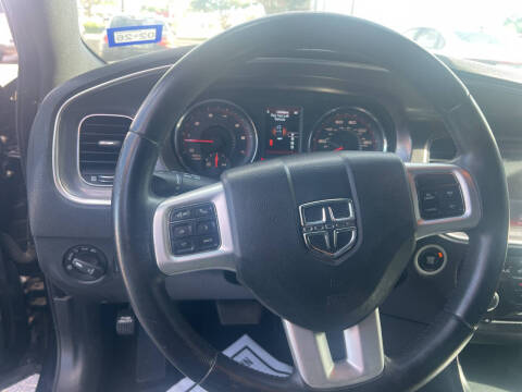 2014 Dodge Charger SXT Plus