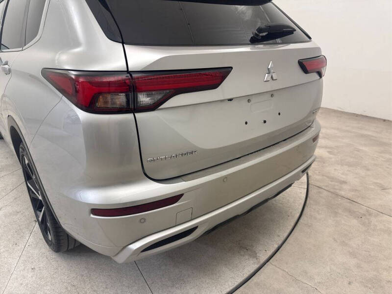 2023 Mitsubishi Outlander SEL