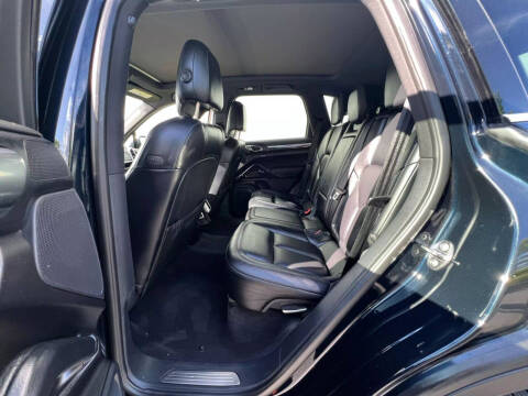 2015 Porsche Cayenne S