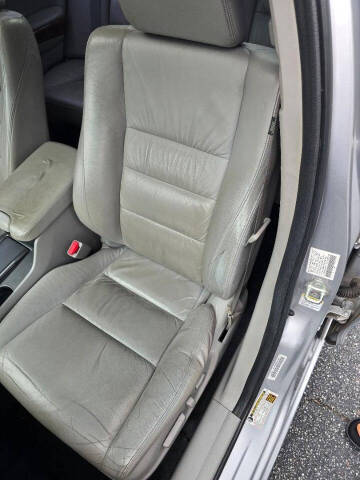 2012 Honda Accord EX-L V6 w/Navi