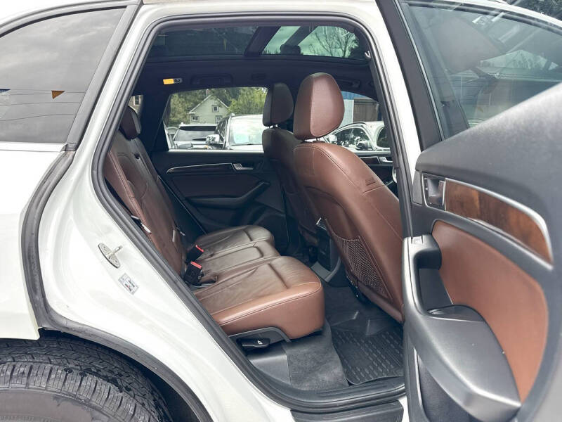 2017 Audi Q5 2.0T quattro Premium