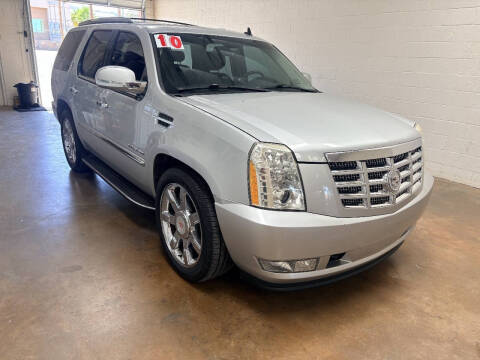 2010 Cadillac Escalade Luxury