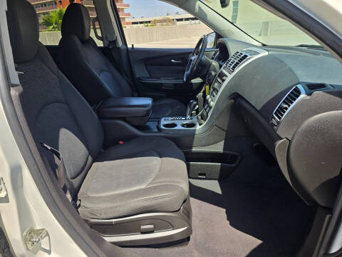 2011 GMC Acadia SLE