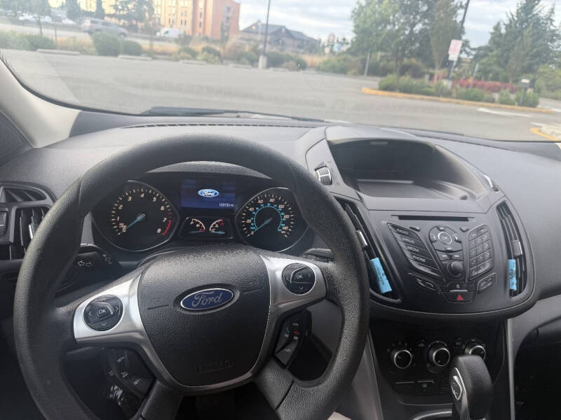 2013 Ford Escape SE