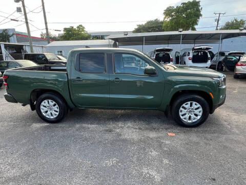 2023 Nissan Frontier SV