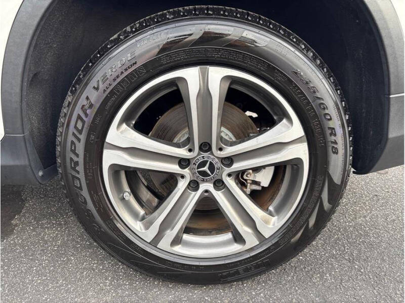 2018 Mercedes-Benz GLC GLC 300