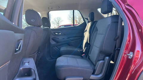 2018 Chevrolet Traverse LT Cloth