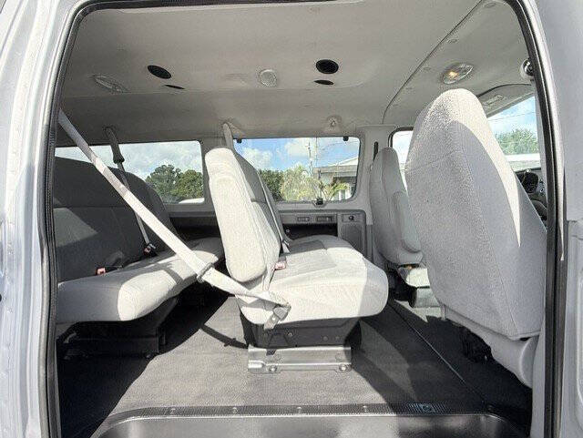 2008 Ford E-Series E-150 XLT