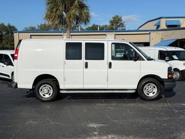 2024 Chevrolet Express 2500
