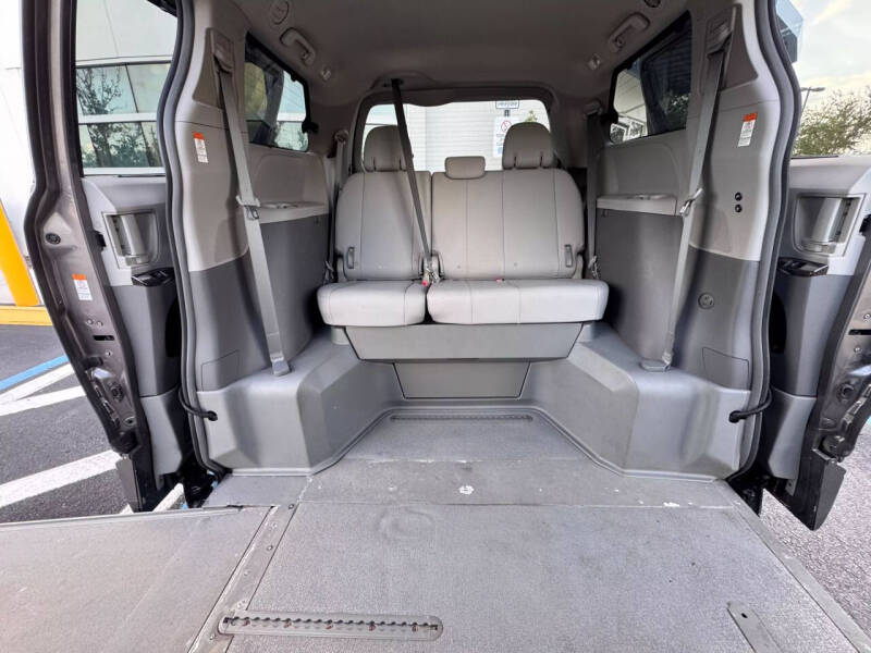 2019 Toyota Sienna