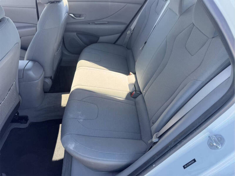 2022 Hyundai Elantra