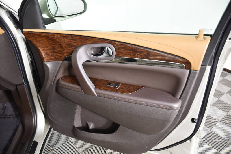 2016 Buick Enclave Leather