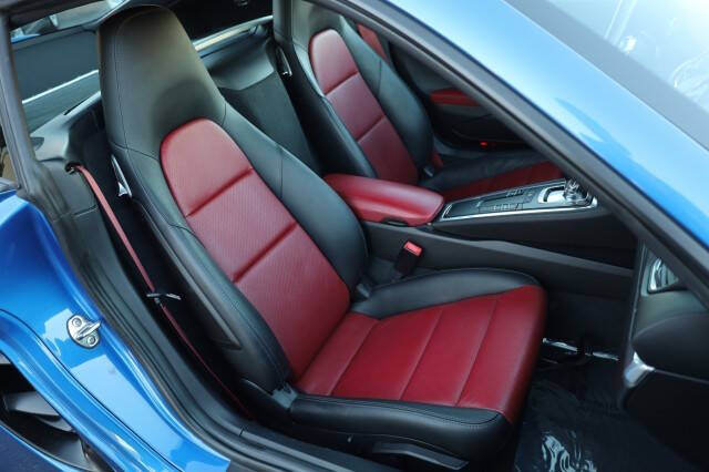 2017 Porsche 718 Cayman