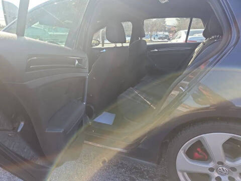 2017 Volkswagen Golf GTI S