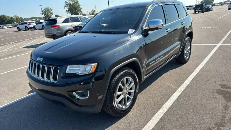 2015 Jeep Grand Cherokee Limited's photo