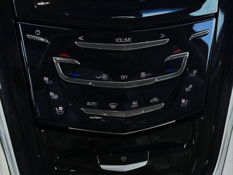 2017 Cadillac Escalade Premium Luxury