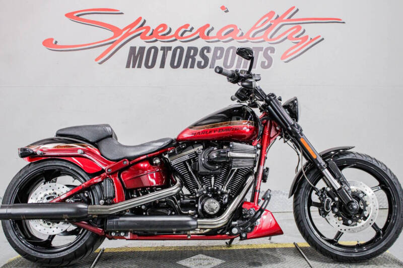 2017 Harley-Davidson CVO Pro Street Breakout
