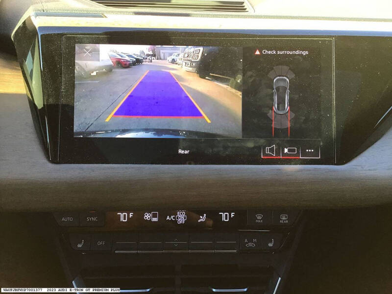 2023 Audi e-tron GT quattro Premium Plus