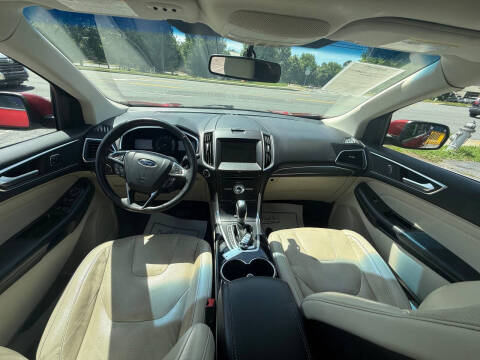2017 Ford Edge Titanium