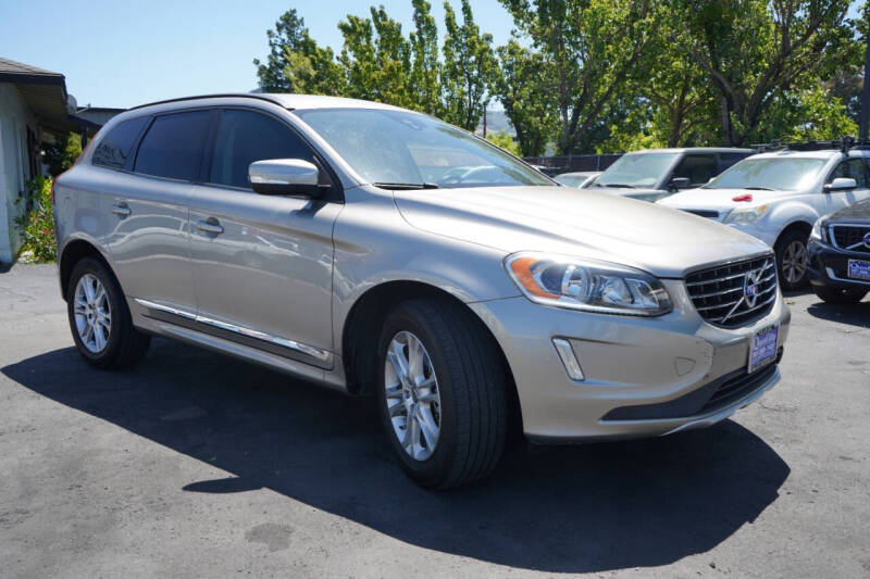 2015 Volvo XC60 T5