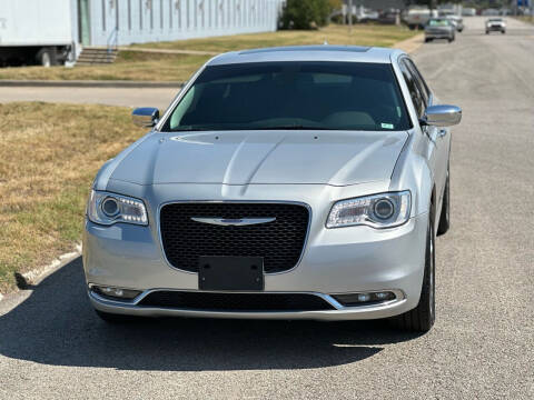 2020 Chrysler 300 for sale at FRANK MOTORS INC in Kansas City KS