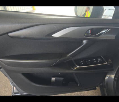 2022 Mazda CX-9 Sport