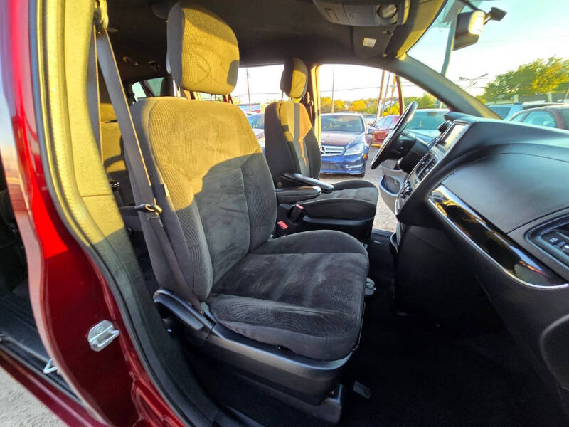 2018 Dodge Grand Caravan SE Plus