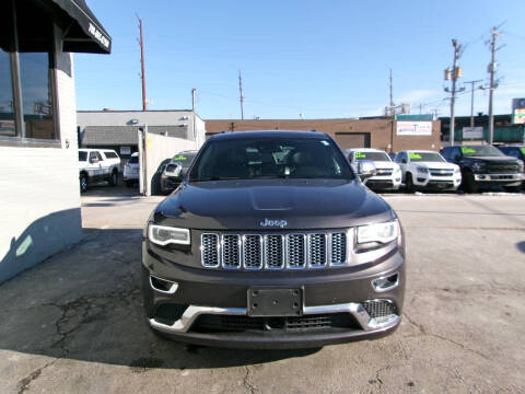 2016 Jeep Grand Cherokee Summit