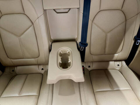 2018 Porsche Macan S