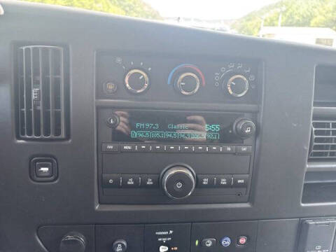 2024 Chevrolet Express LS 3500