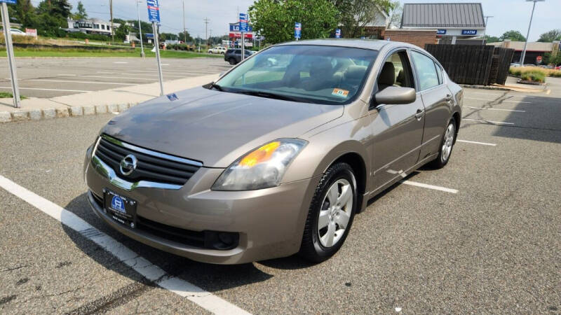 2007 Nissan Altima for sale at B&B Auto LLC in Union NJ