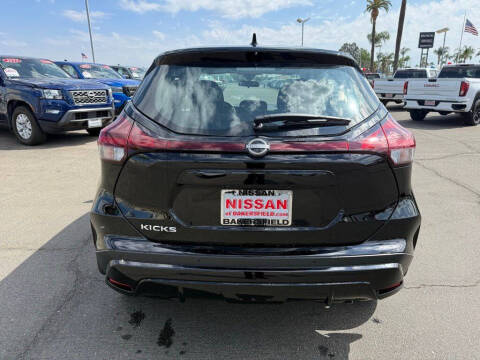 2025 Nissan Kicks Play S