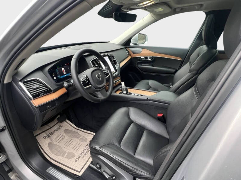 2023 Volvo XC90 B6 Plus Bright Theme 7P