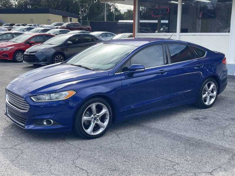 2015 Ford Fusion SE