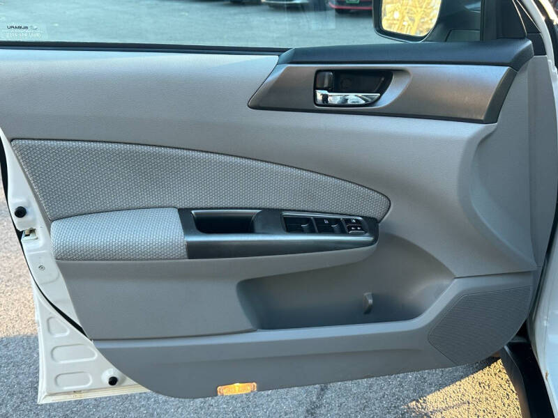 2011 Subaru Forester 2.5X Premium