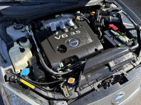 2004 Nissan Altima 3.5 SE