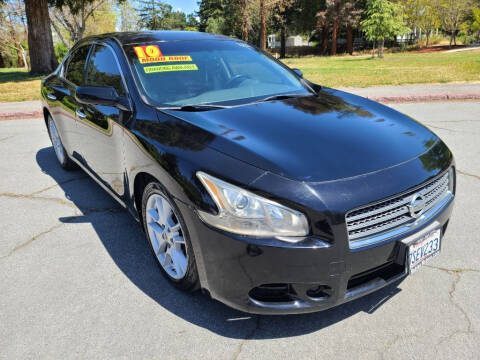 2010 Nissan Maxima for sale at ROBLES MOTORS in San Jose CA