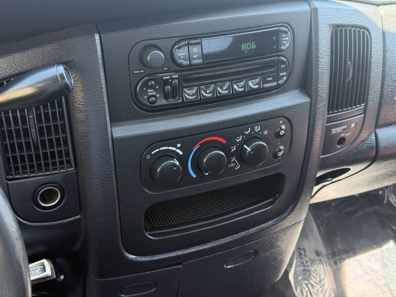 2004 Dodge Ram 3500 SLT