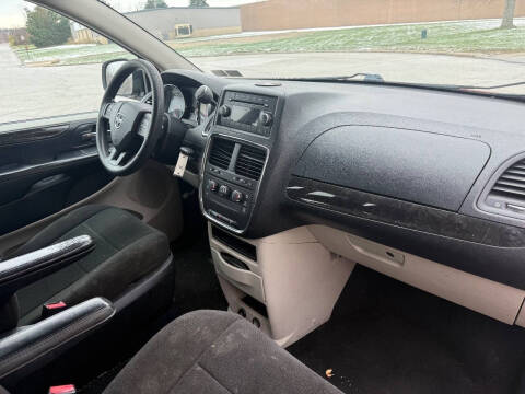 2012 Dodge Grand Caravan American Value Package