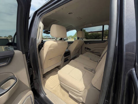2017 GMC Yukon XL SLE