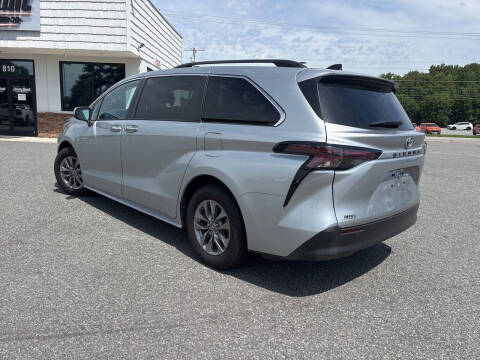 2024 Toyota Sienna