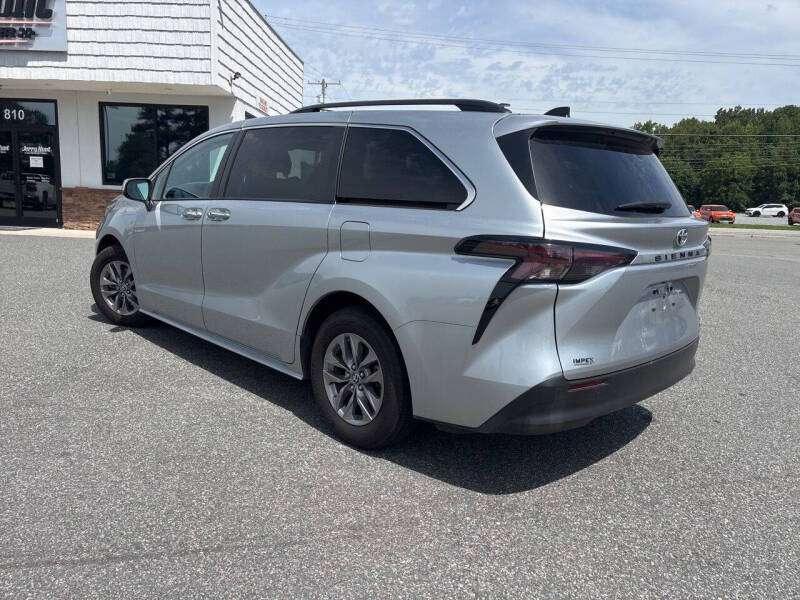 2024 Toyota Sienna