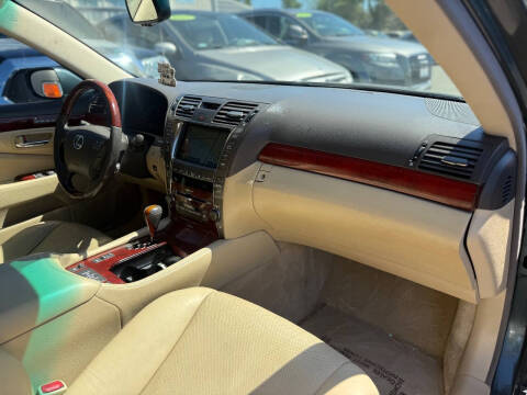 2008 Lexus LS 460