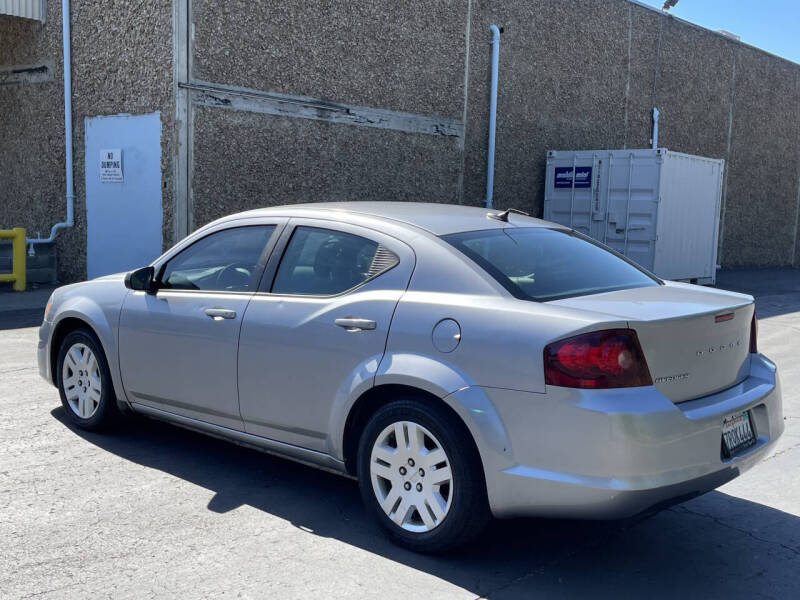2014 Dodge Avenger SE
