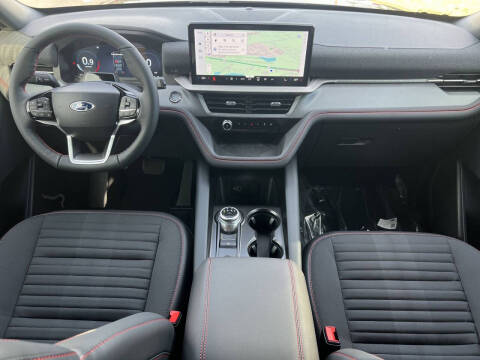 2026 Ford Explorer ST-Line