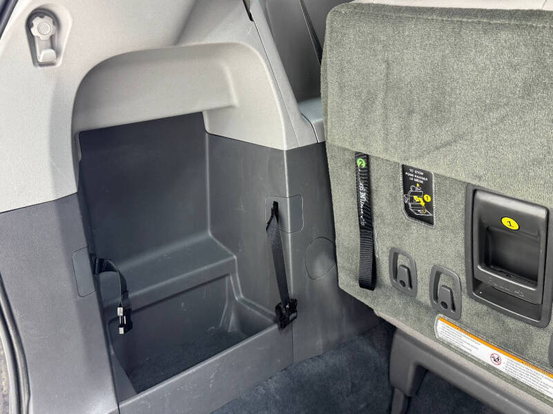 2017 Toyota Sienna XLE Premium 8-Passenger