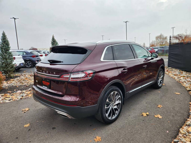 2021 Lincoln Nautilus Reserve