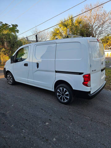 2019 Nissan NV200