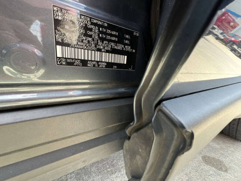 2021 Toyota Venza LE