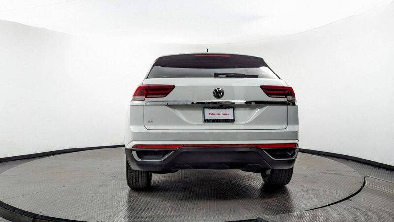 2023 Volkswagen Atlas Cross Sport SE